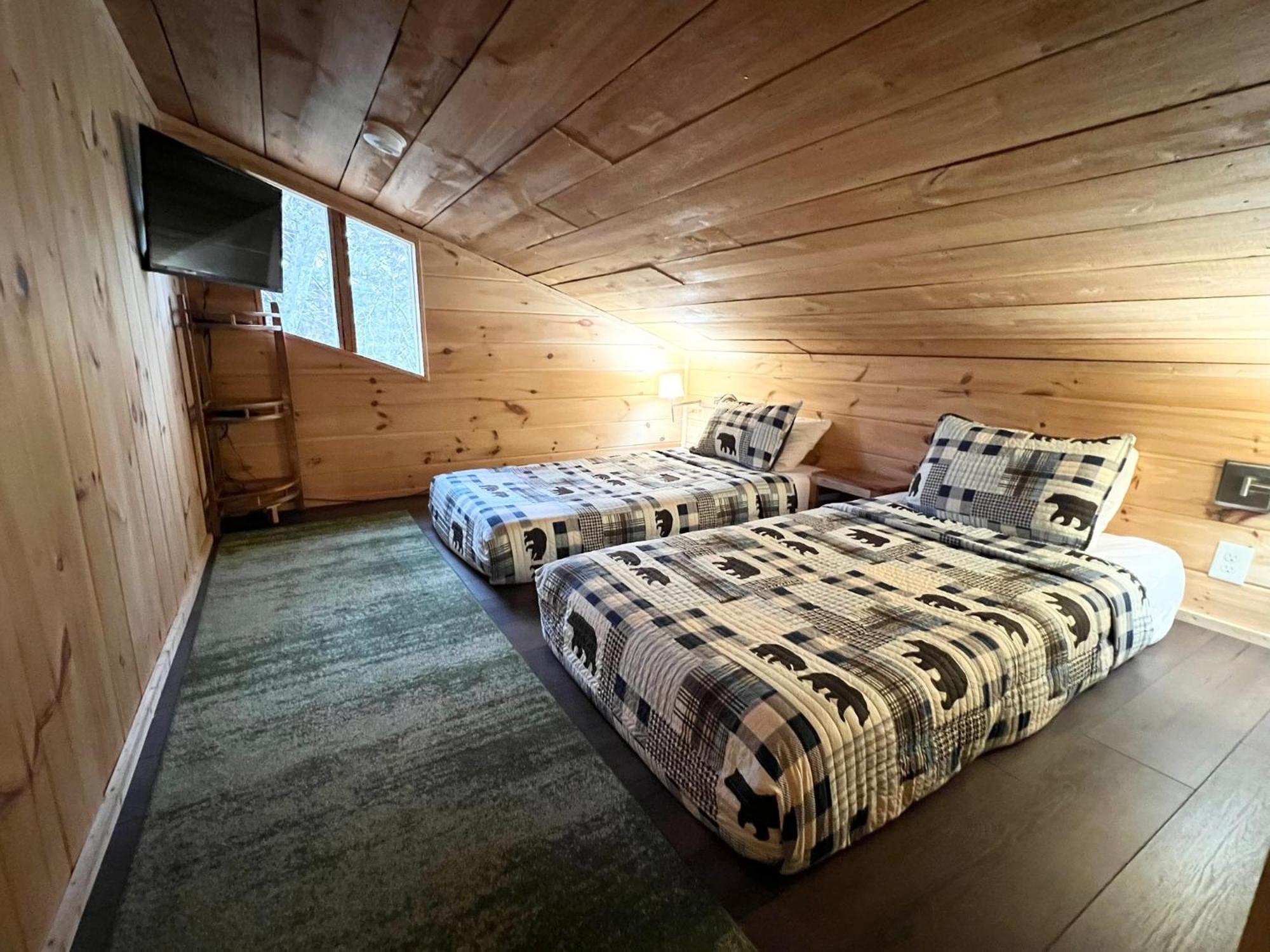 Firefly Fields 2-Acres With Guest House, Game Room, Mountain & River Views Sevierville Kültér fotó