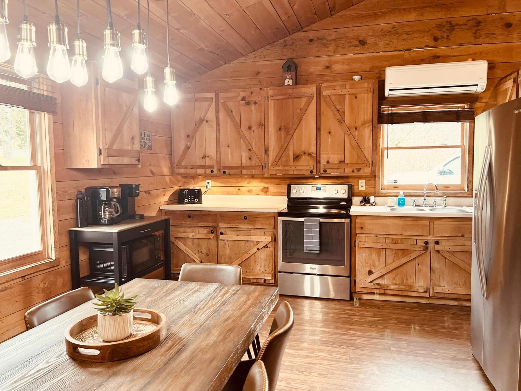 Firefly Fields 2-Acres With Guest House, Game Room, Mountain & River Views Sevierville Kültér fotó