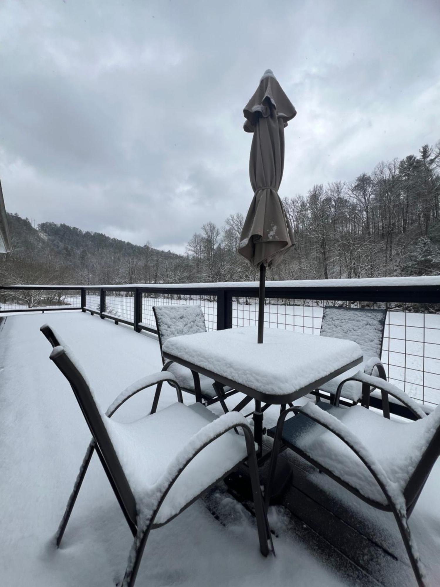 Firefly Fields 2-Acres With Guest House, Game Room, Mountain & River Views Sevierville Kültér fotó